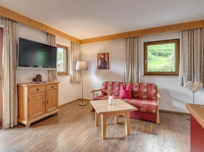 Holiday Flat With Wellness Area At The Fuegenerhof Eksteriør bilde